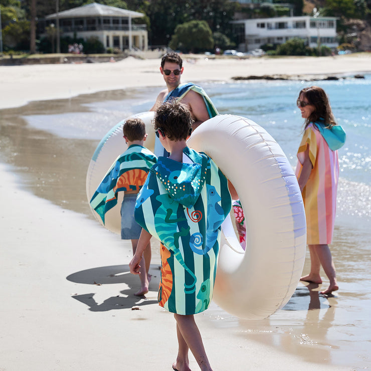 dock and bay poncho kids