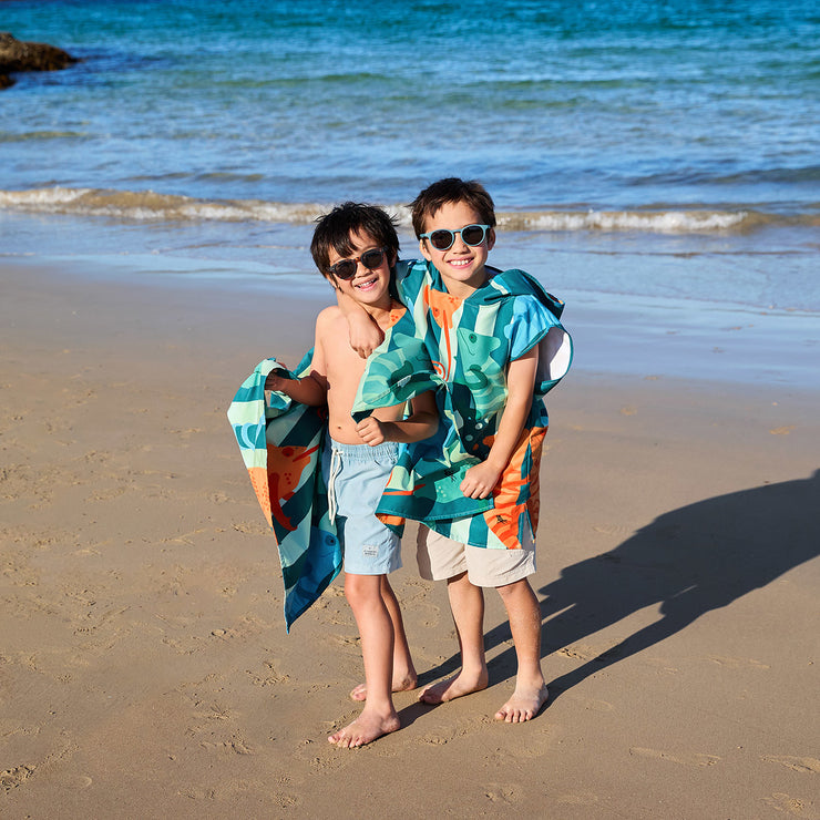 dock and bay poncho kids